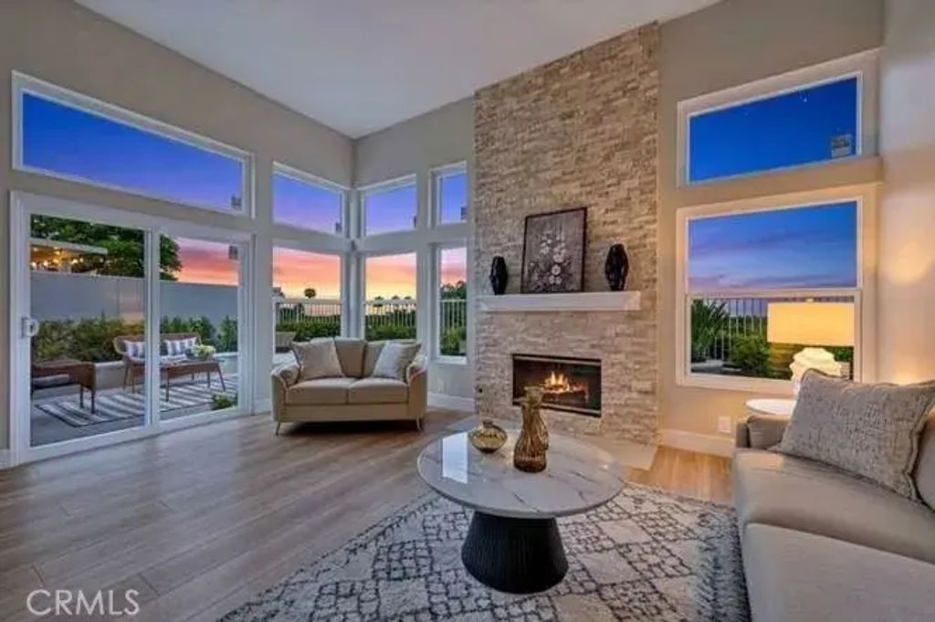 21285 Amora, Mission Viejo