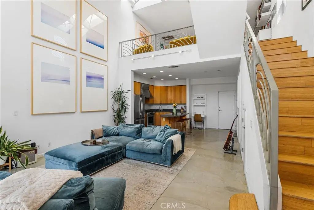 637 E 4th B, Long Beach