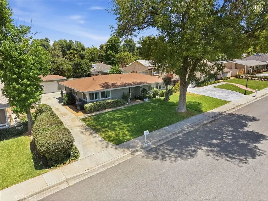 2803 Shenandoah, Riverside