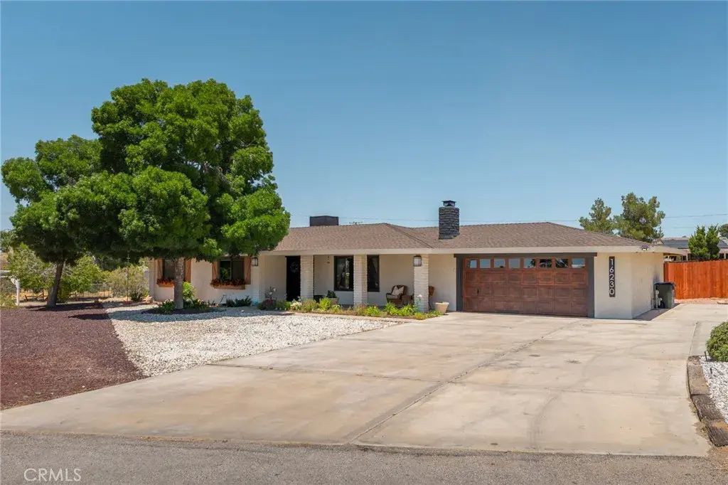 16230 Saint Timothy Road, Apple Valley