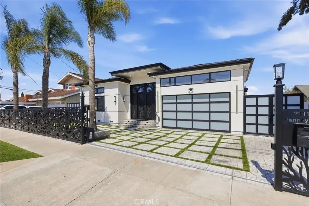 23118 Pennsylvania Avenue, Torrance