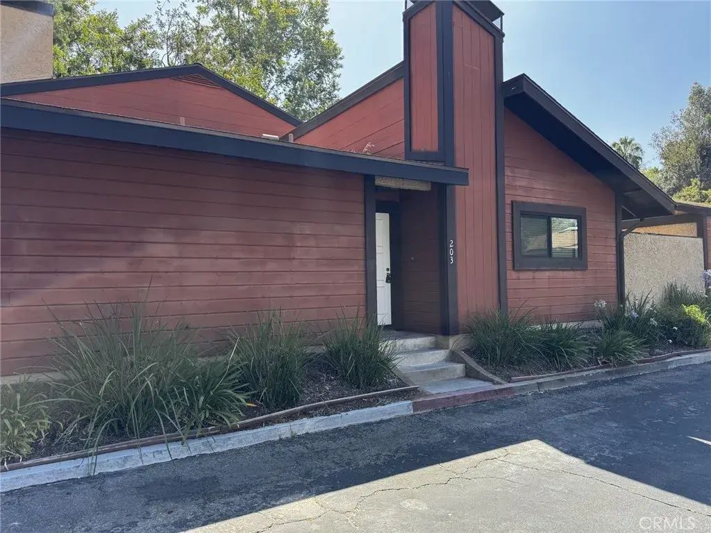 203 Teague Drive, San Dimas
