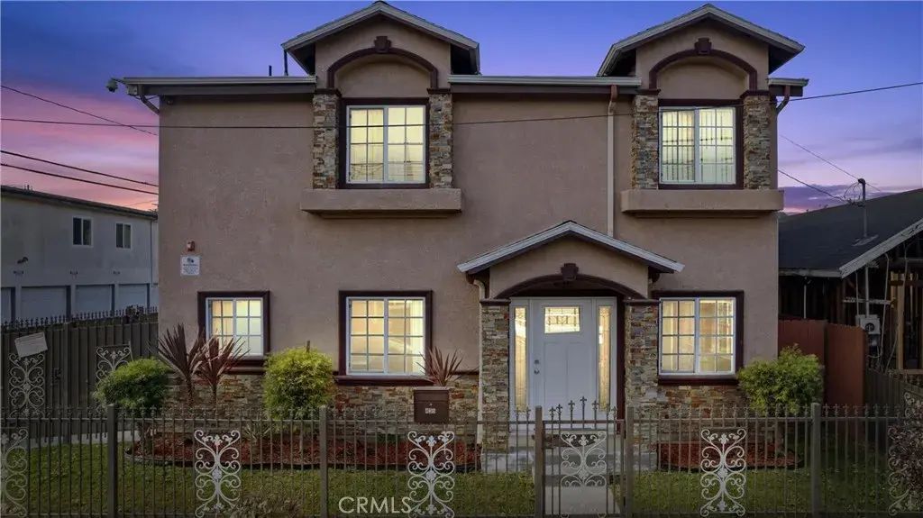435 Cerritos Avenue, Long Beach