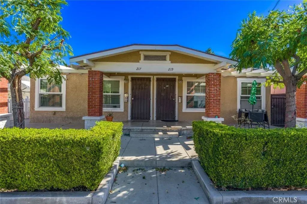 221 S Ross, Santa Ana