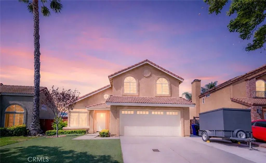 13619 W Constitution Way, Fontana