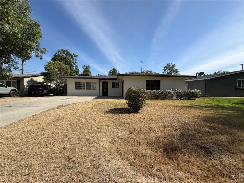5750 Willard Way, Riverside