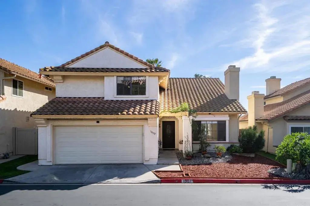 10137 Greenleaf, Spring Valley