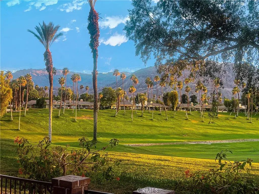 299 Tolosa, Palm Desert