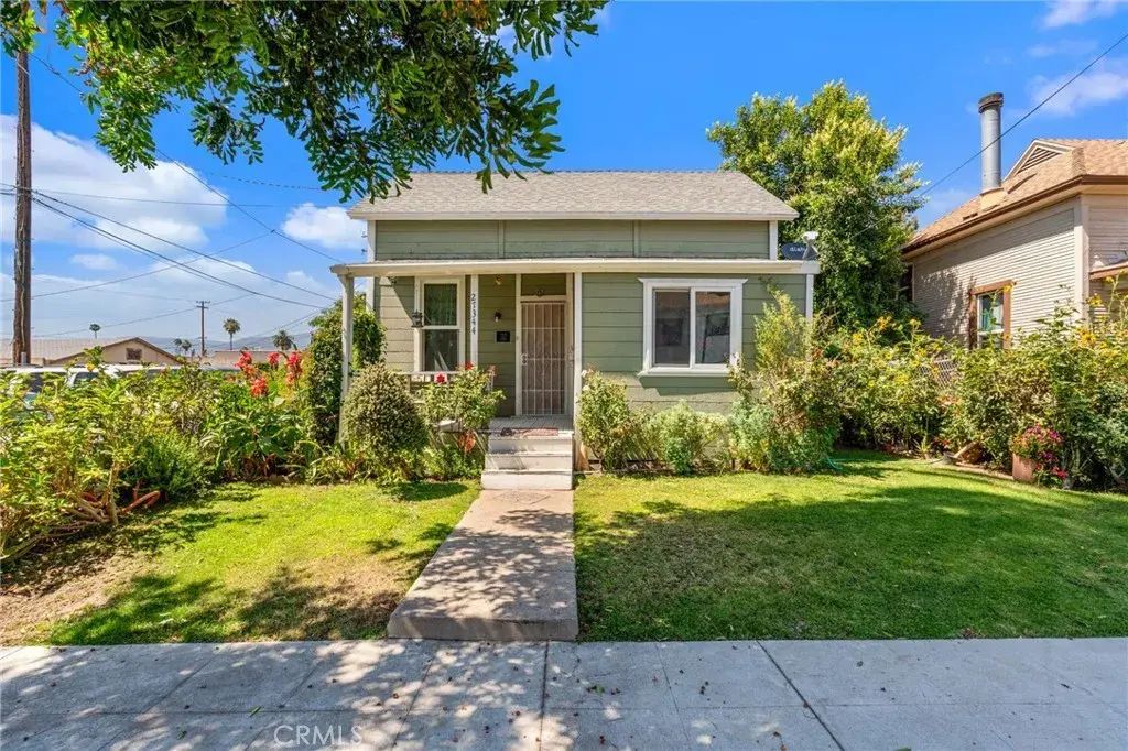 27344 Main Street, Highland