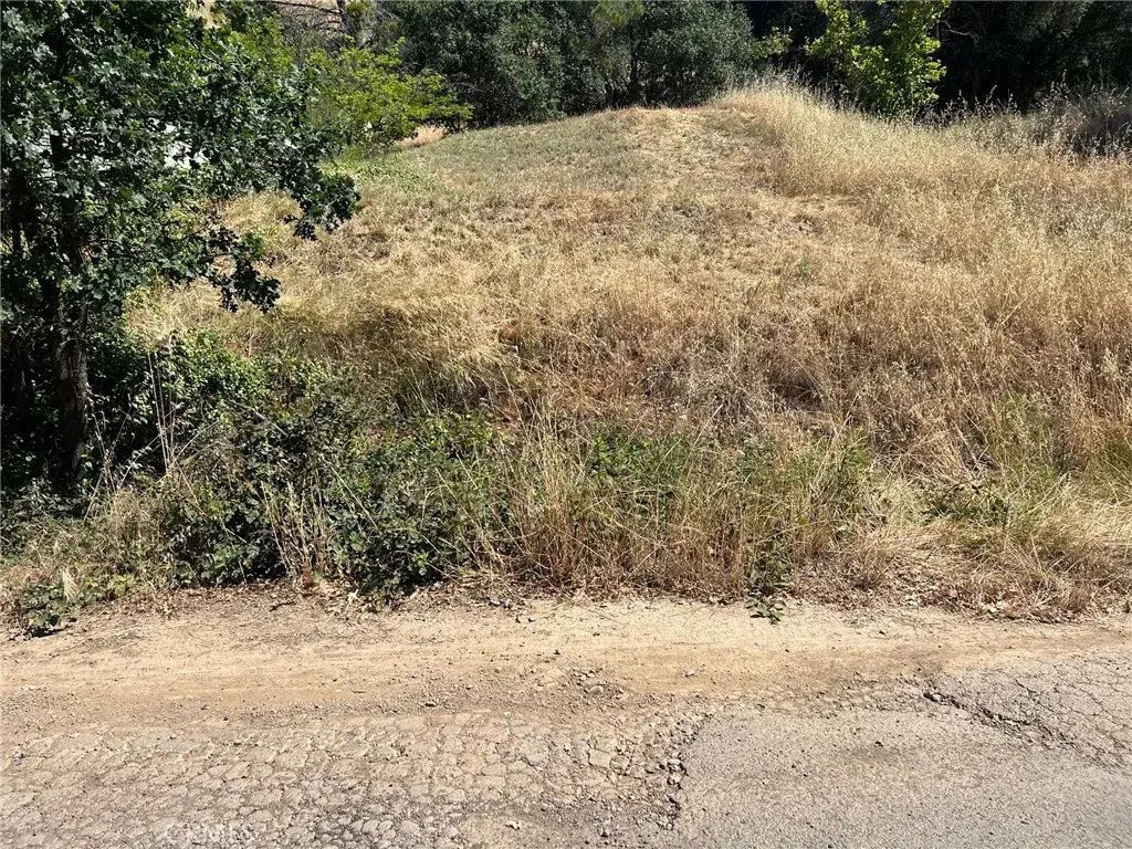 3936 Foothill, Lucerne