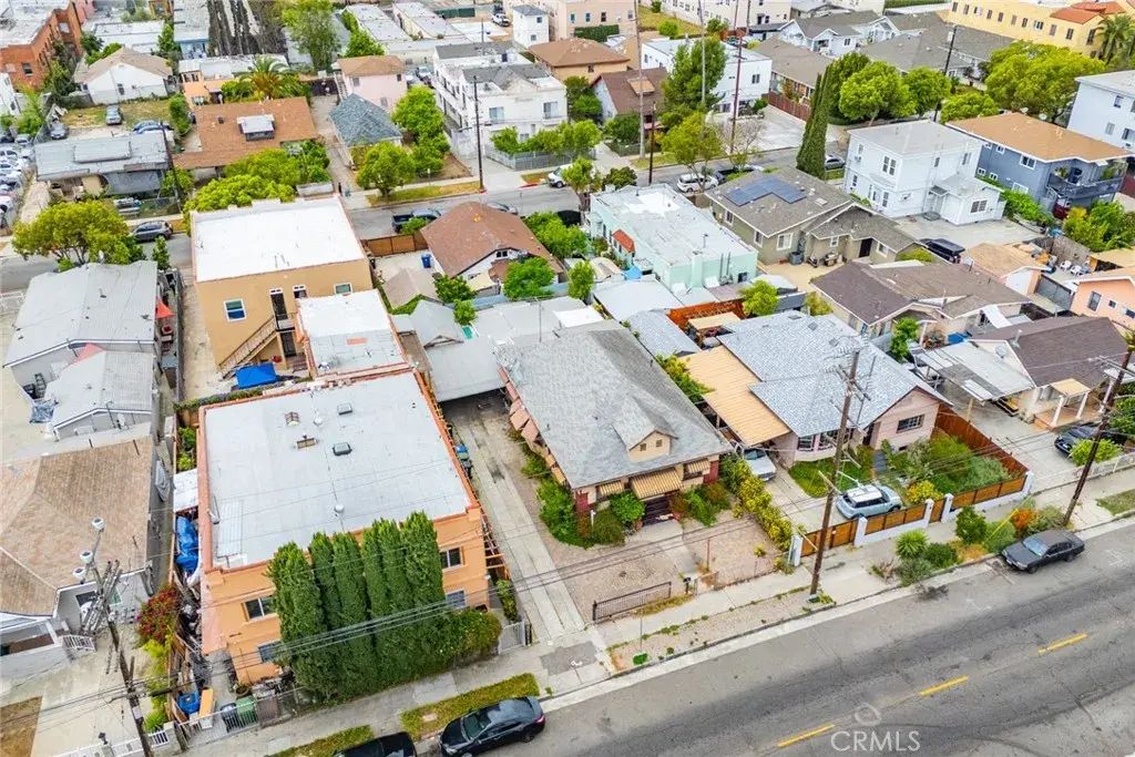 1127 N Normandie, Los Angeles