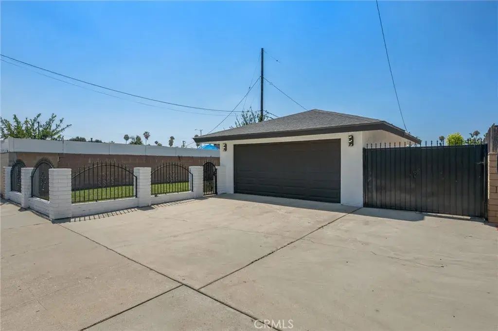 16512 E Cypress, Covina