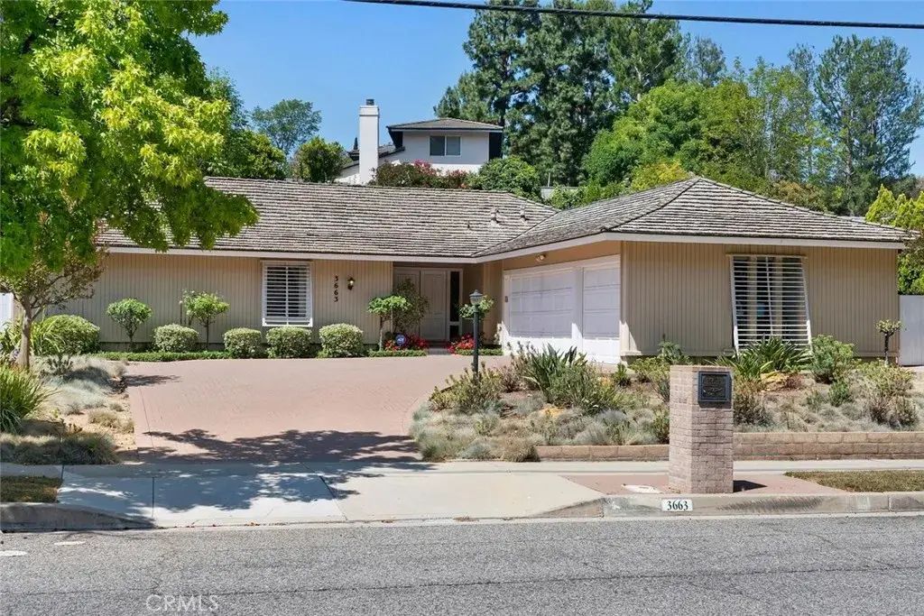 3663 Eddingham, Calabasas