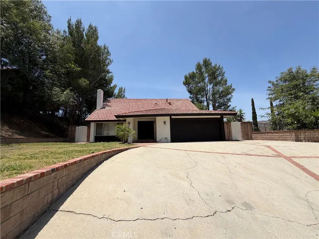 12829 Mclennan Avenue, Granada Hills