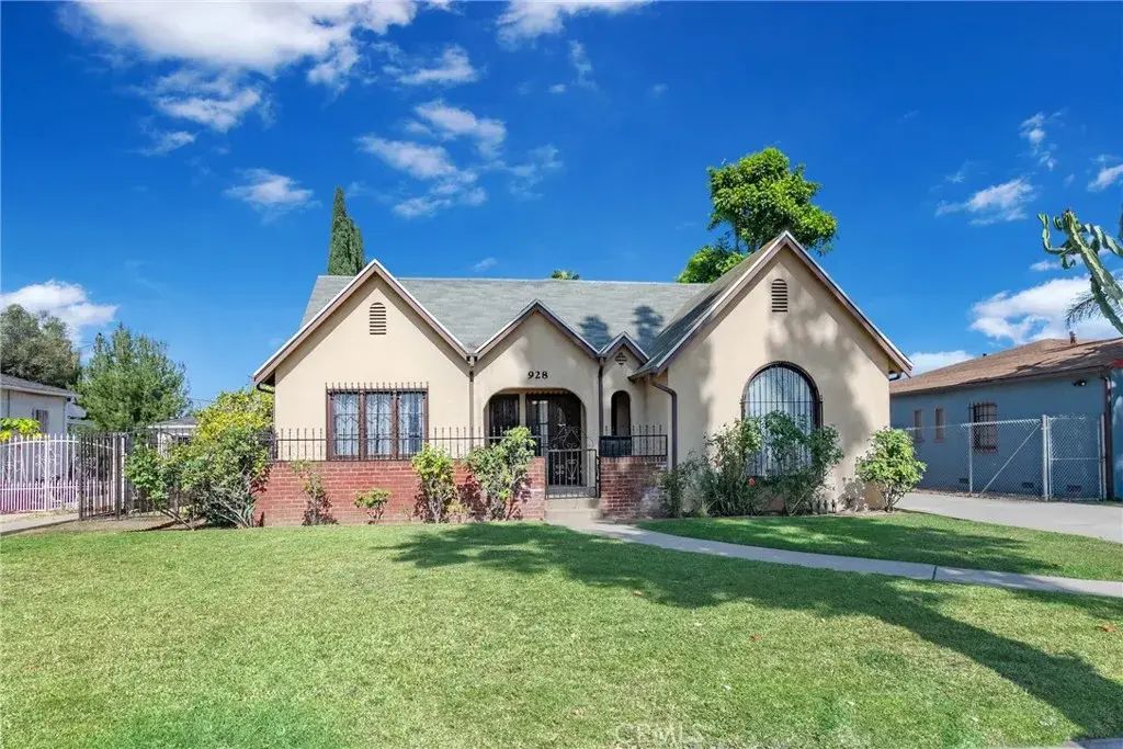 928 S 9th Street, Alhambra