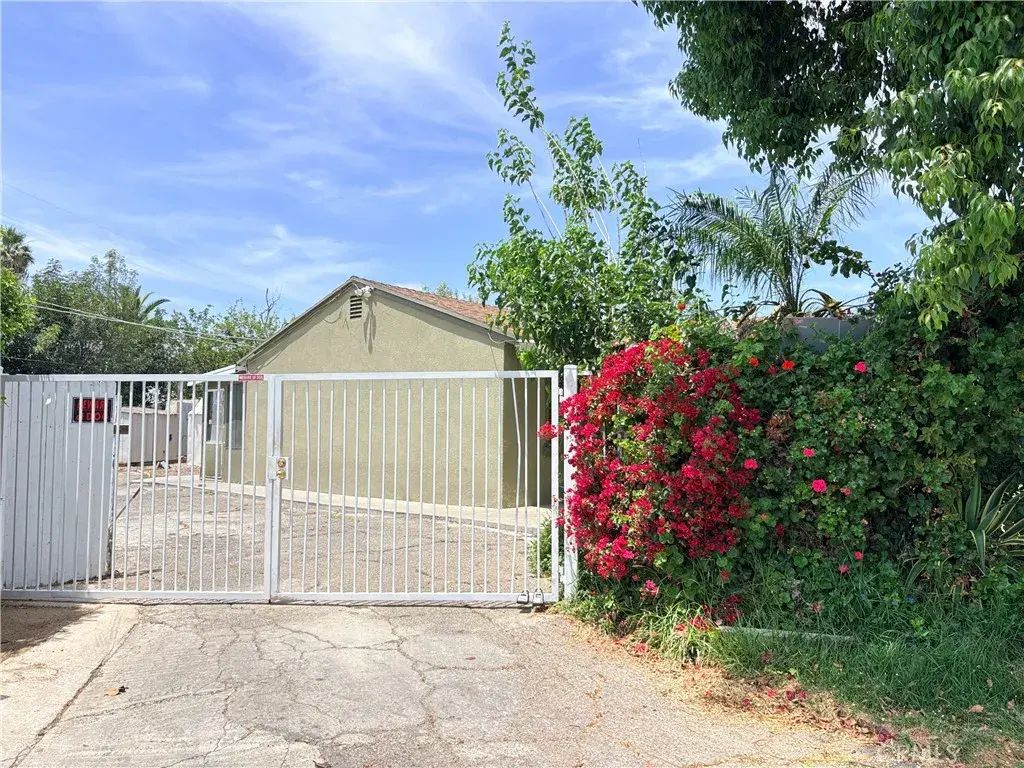 8754 Penny, Riverside