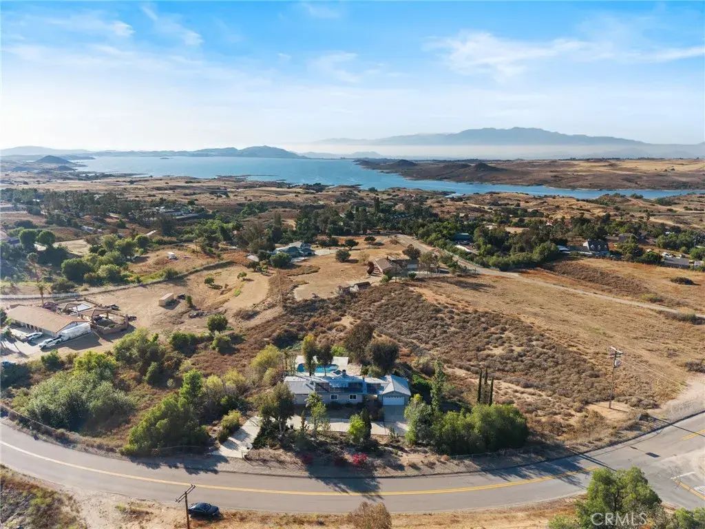 20204 Lakeridge, Perris