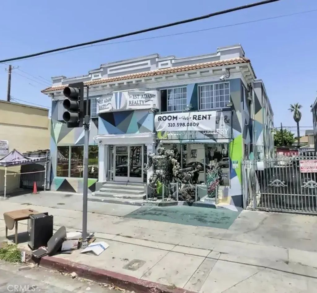1875 W Adams, Los Angeles