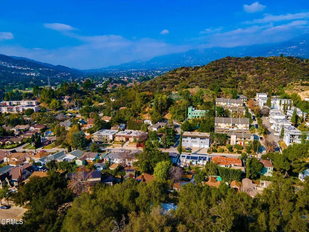 3 Vista Del Verde, Glendale