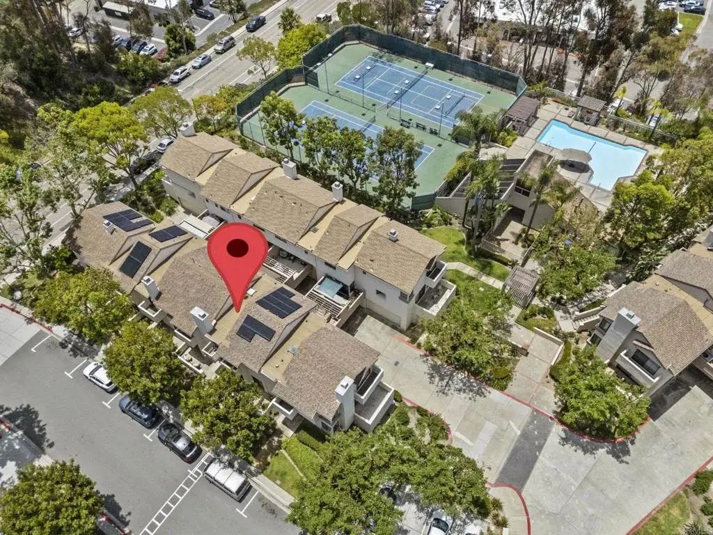 2710 Ariane Drive 3, Canyon Rim (CR)