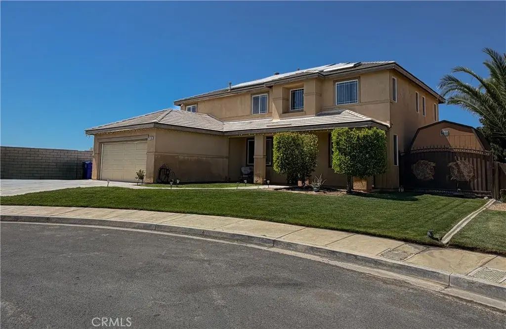 13736 Lark Court, Victorville