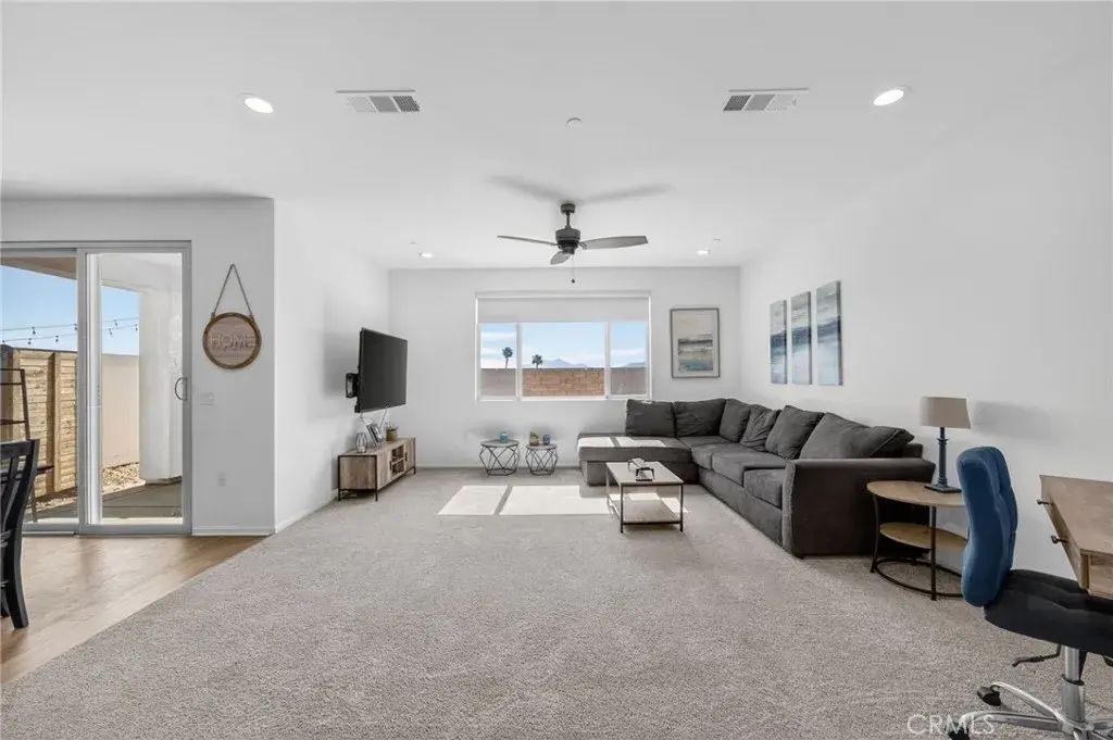 27440 Golden Nugget, Menifee