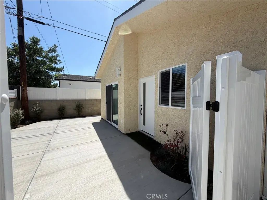 7814 Amestoy Avenue, Lake Balboa