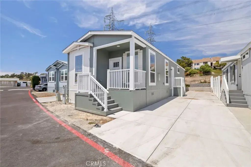 3030 Oceanside 65, Oceanside