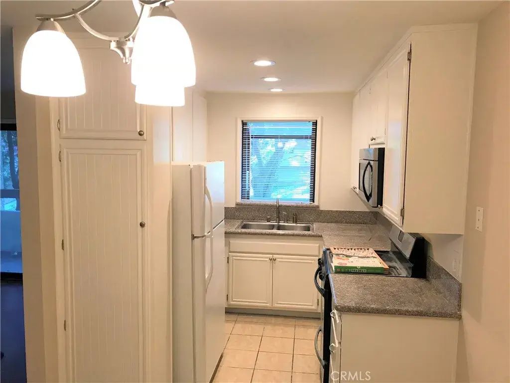 27929 Tyler Lane 743, Canyon Country
