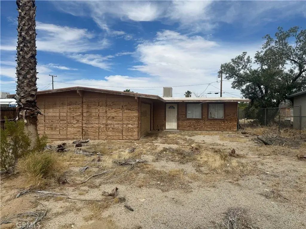 6793 Morongo Road, 29 Palms