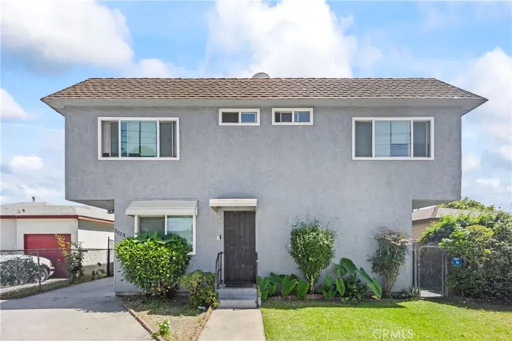 2336 W Wardlow Road, Long Beach