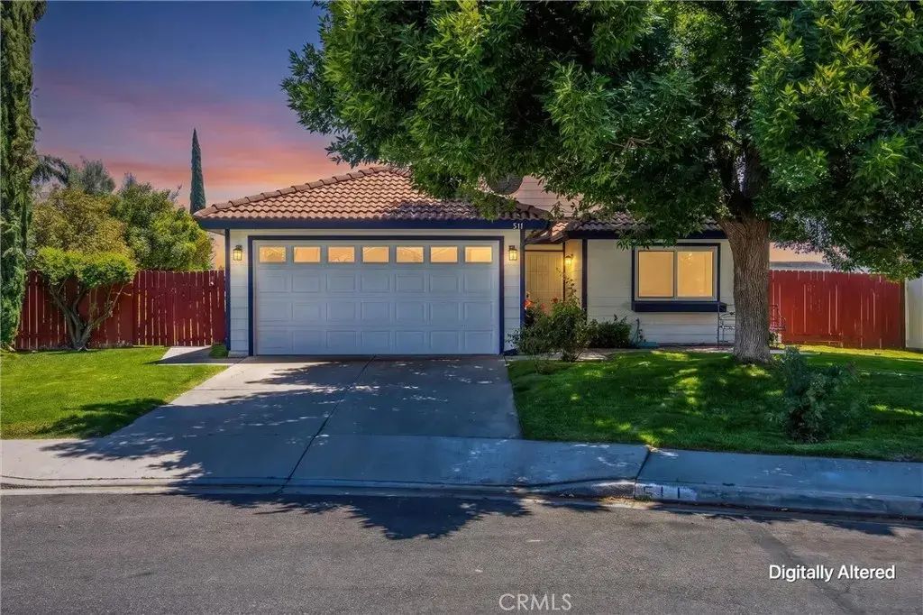 511 Lois Ln, Beaumont