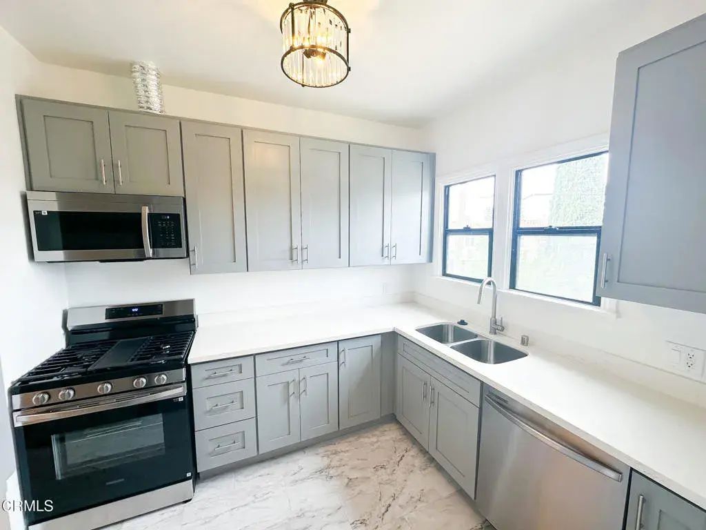 1540 E Wilson Avenue B, Glendale