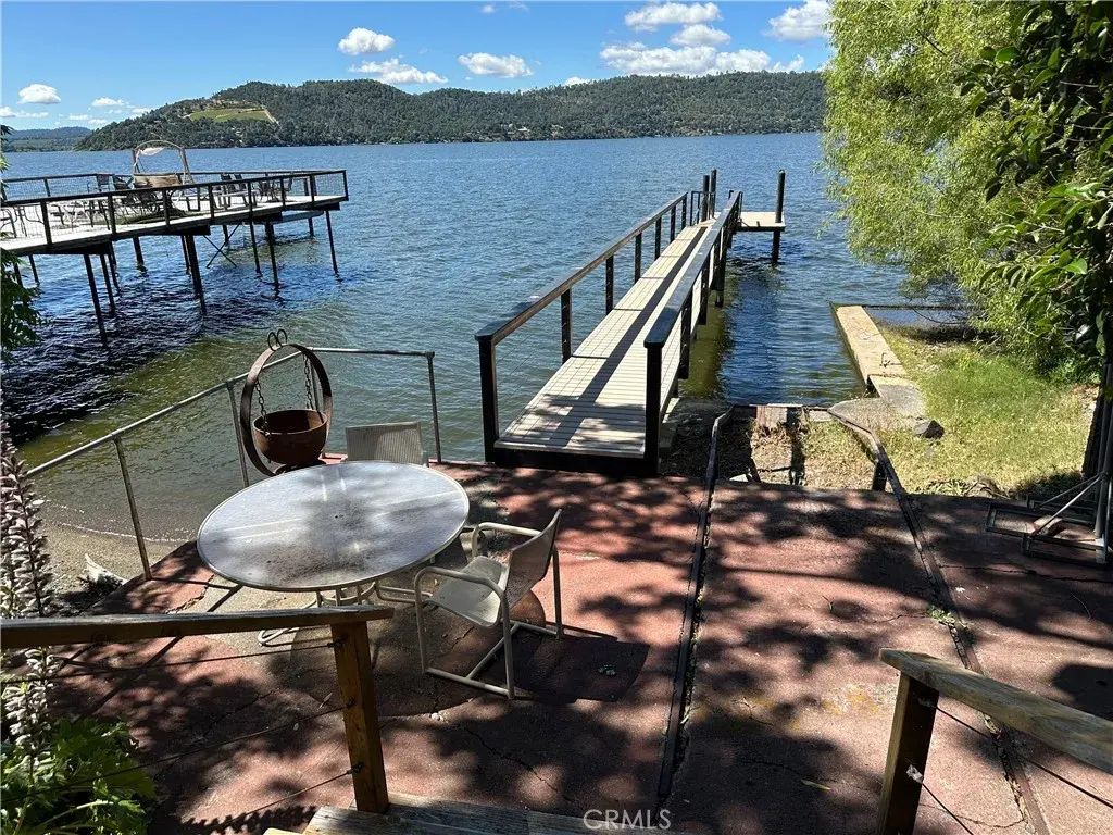 13411 Lakeshore, Clearlake
