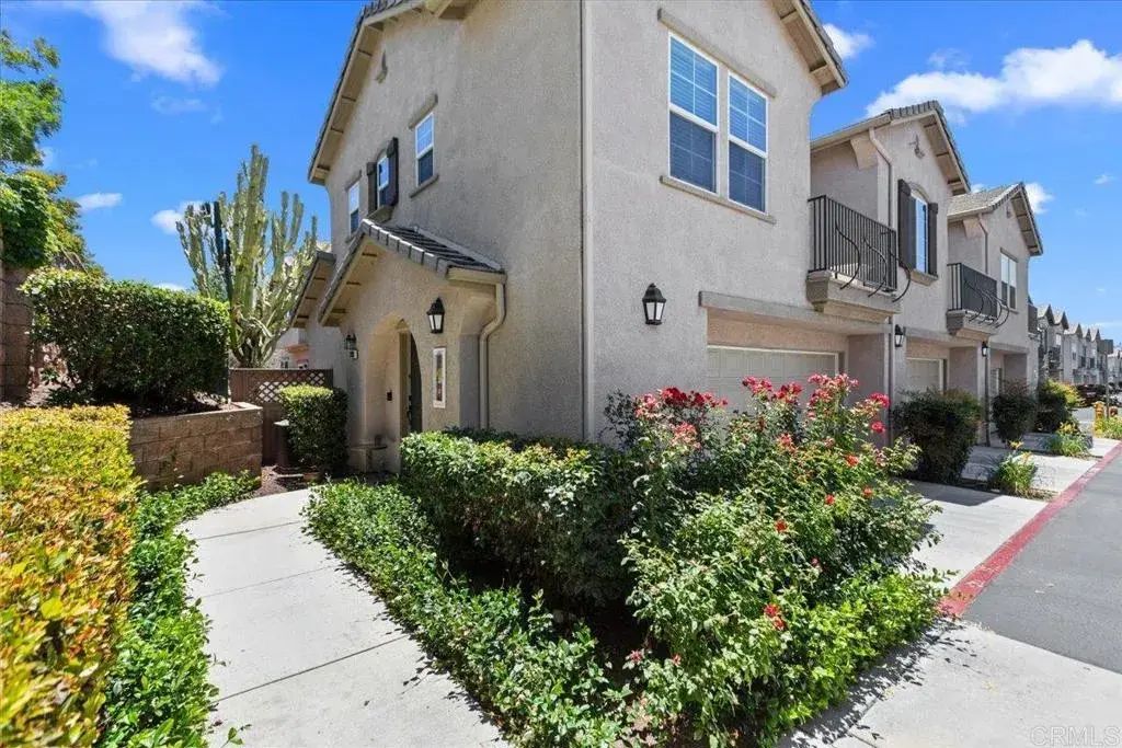 31989 Biagio Way, Winchester