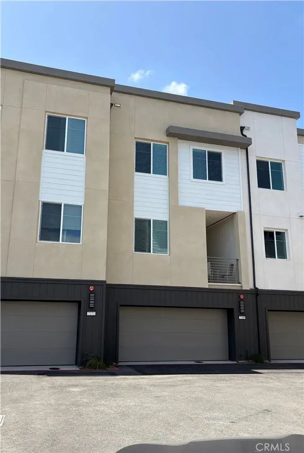 7268 Ellington Dr, Huntington Beach