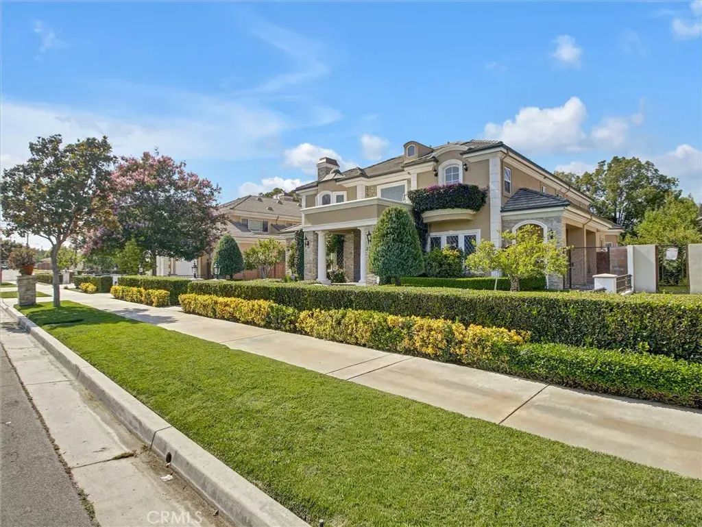 1229 Magnolia Court, Arcadia