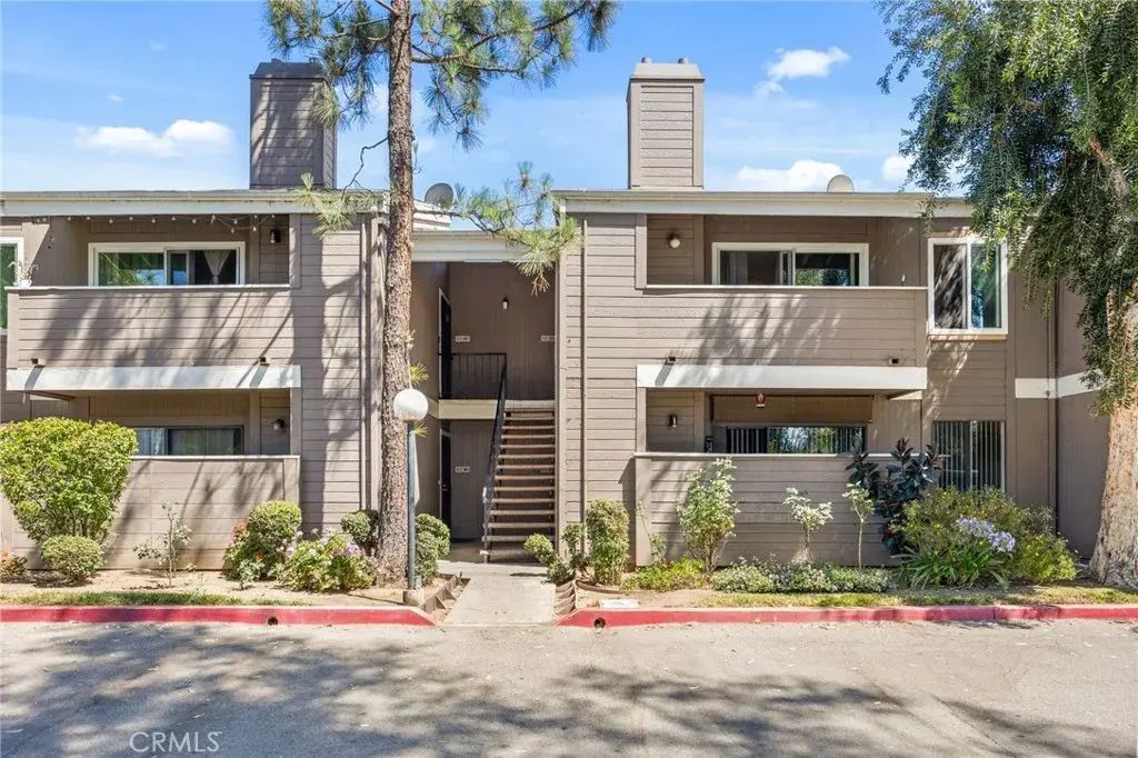 12567 Bradley 6, Sylmar