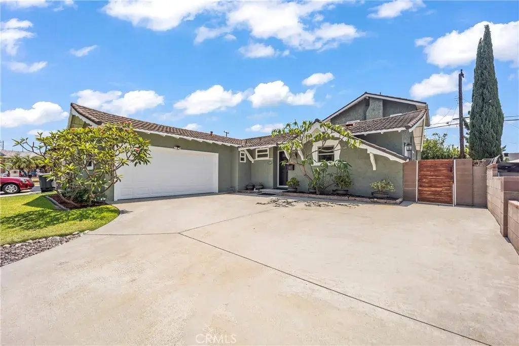 11724 Hollyview, La Mirada
