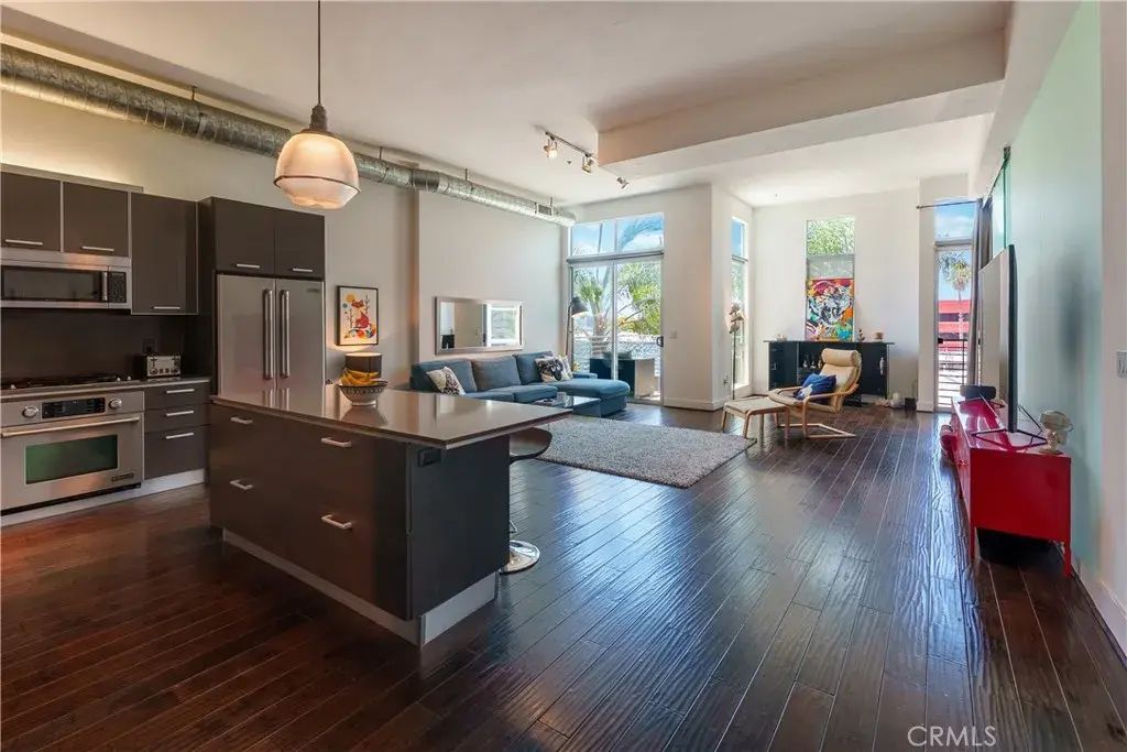 13320 Beach Avenue 301, Marina Del Rey
