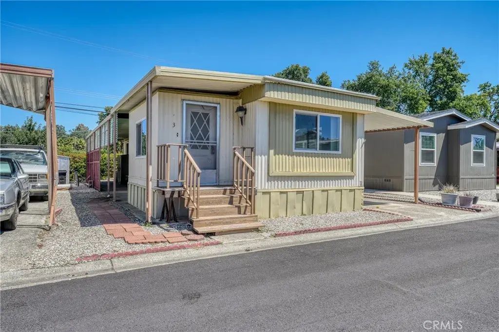 1025 Martin 3, Lakeport