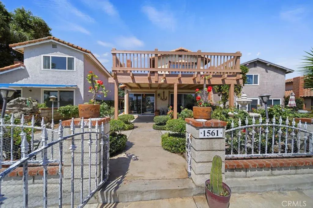 1561 Chalgrove Drive, Corona