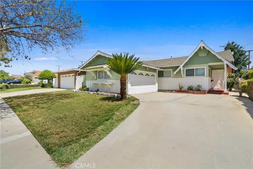 2113 W 180th, Torrance