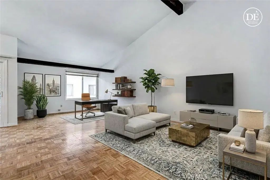 5650 Sumner Way 308, Culver City