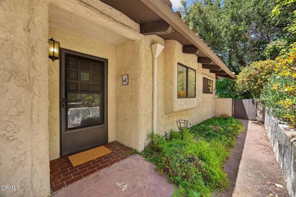 410 Church Road 38, Ojai