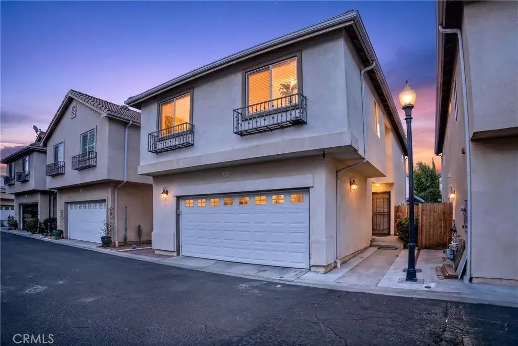 9354 Burnet 105, North Hills