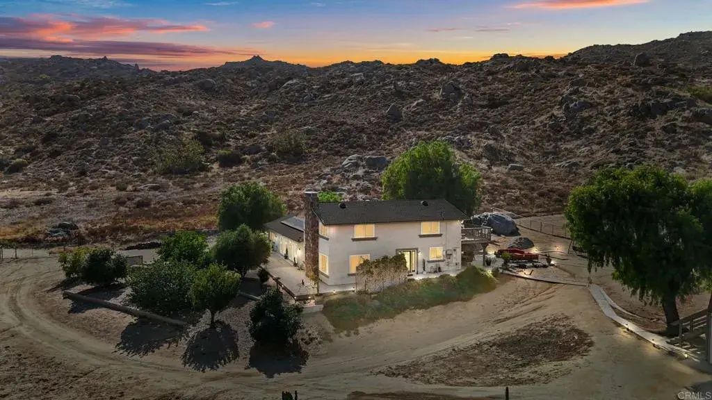 23621 California Avenue, Hemet
