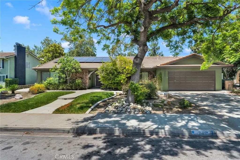 2425 San Fernando Court, Claremont