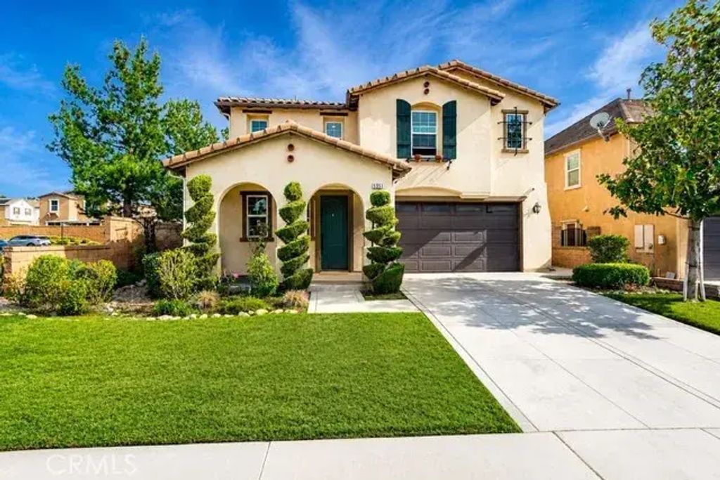 5351 Mazzulli Court, Fontana