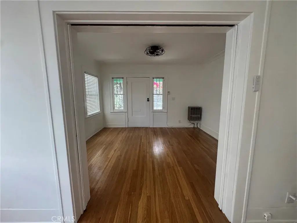 5160 Franklin Avenue, Los Angeles